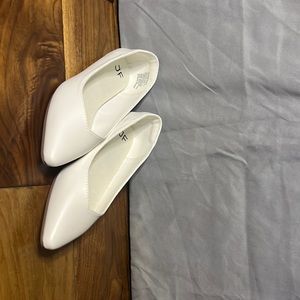 Amanda Pointed Toe Flat